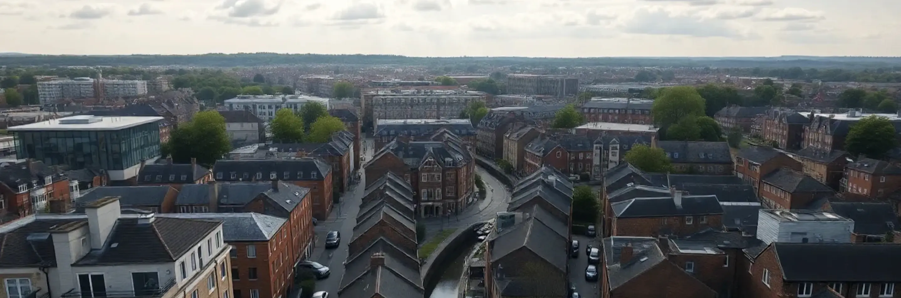 Rideexec Chauffeur driving through the streets of London